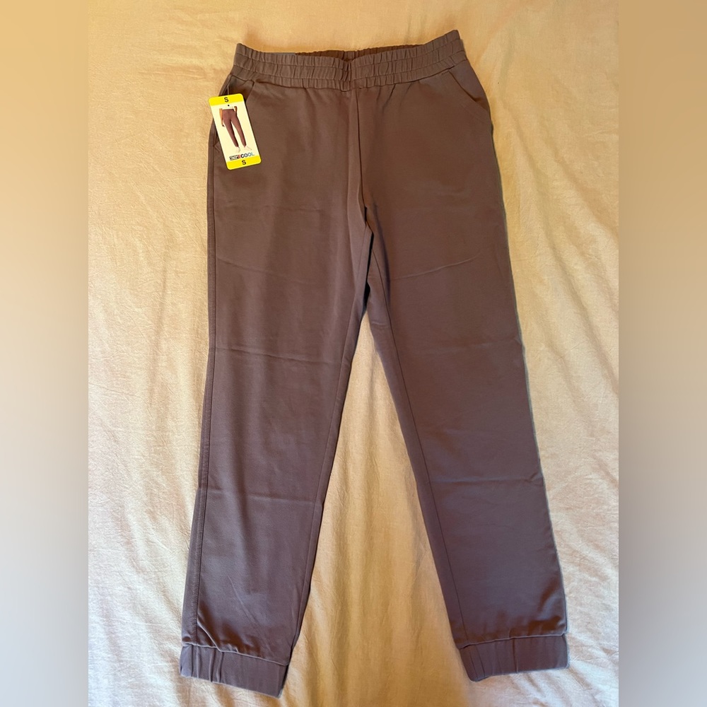 Women’s joggers